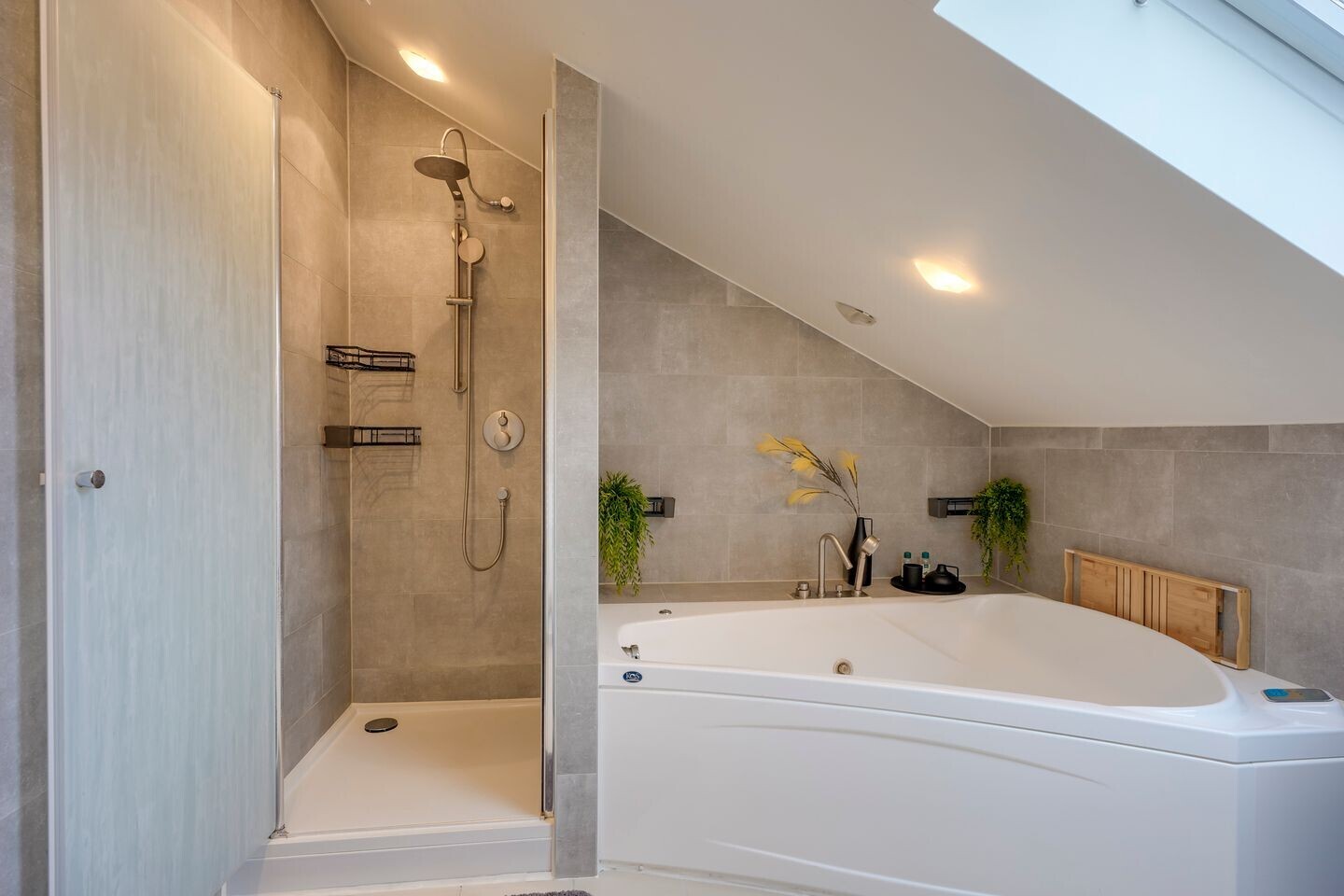 Hoekwoning te koop: Reigerskamp 643, Maarssen