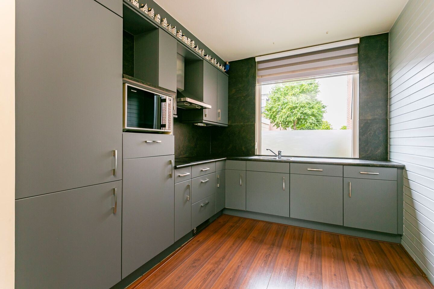 Tussenwoning te koop: Reigerskamp 687, Maarssen