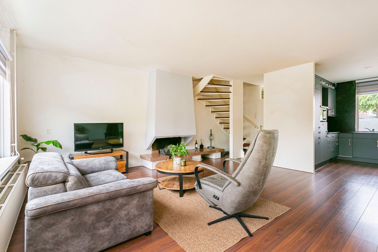 Tussenwoning te koop: Reigerskamp 687, Maarssen