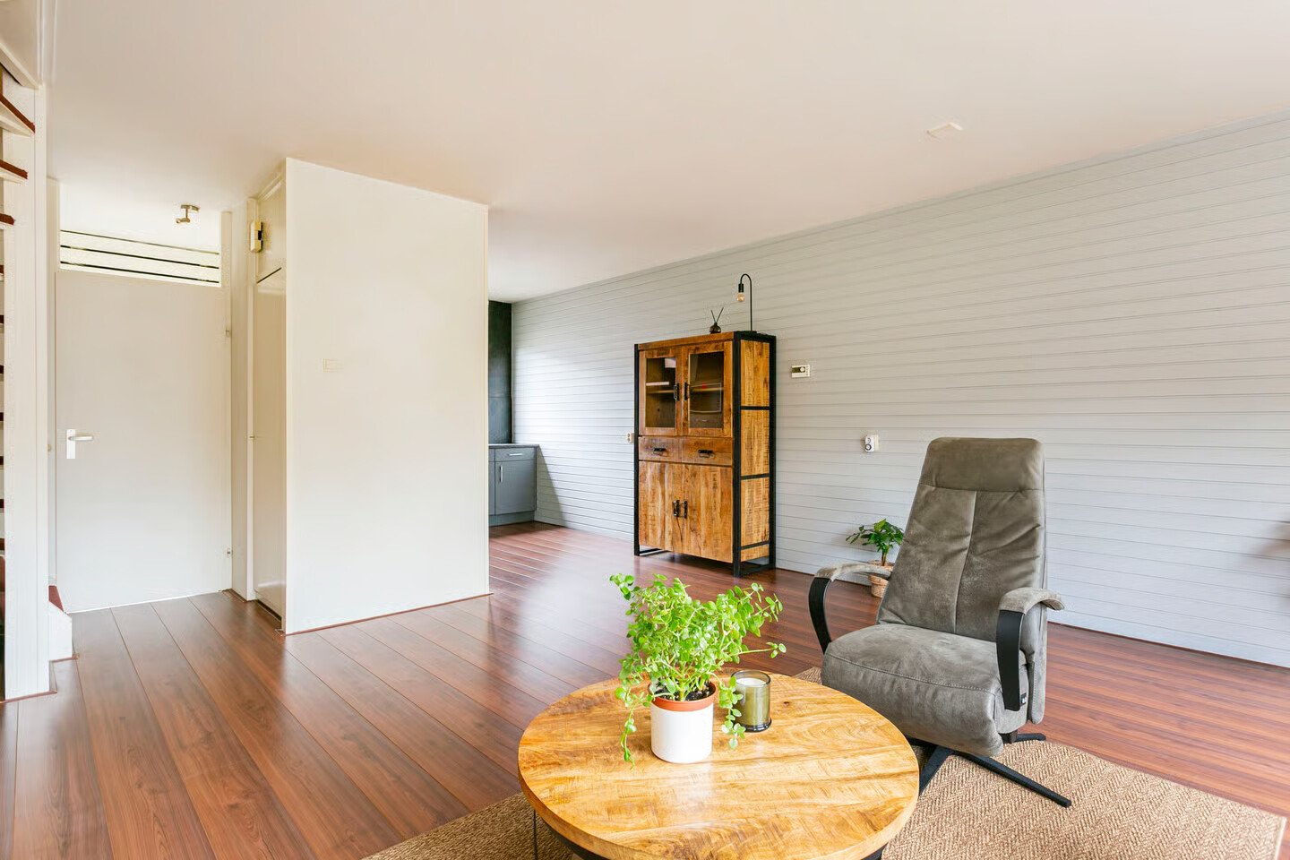 Tussenwoning te koop: Reigerskamp 687, Maarssen
