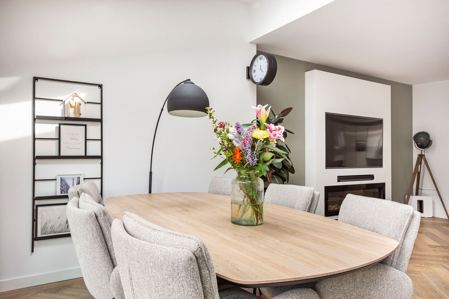 Tussenwoning te koop: Valkenkamp 421, Maarssen