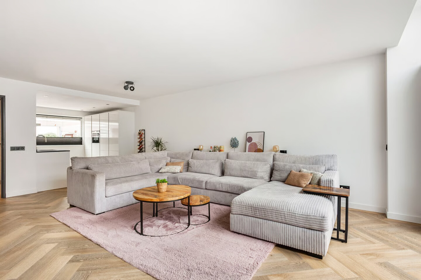 Tussenwoning te koop: Valkenkamp 421, Maarssen