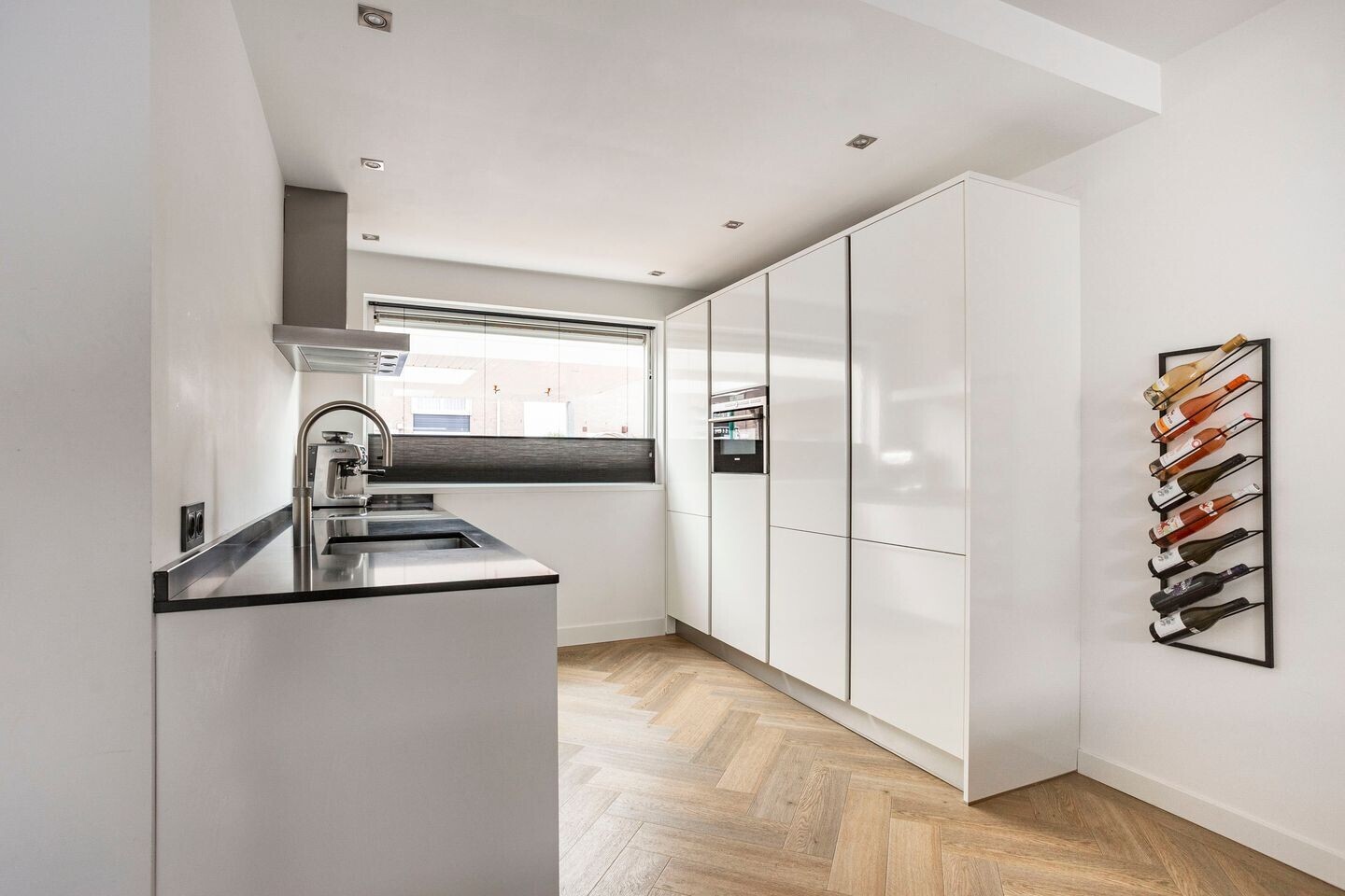 Tussenwoning te koop: Valkenkamp 421, Maarssen