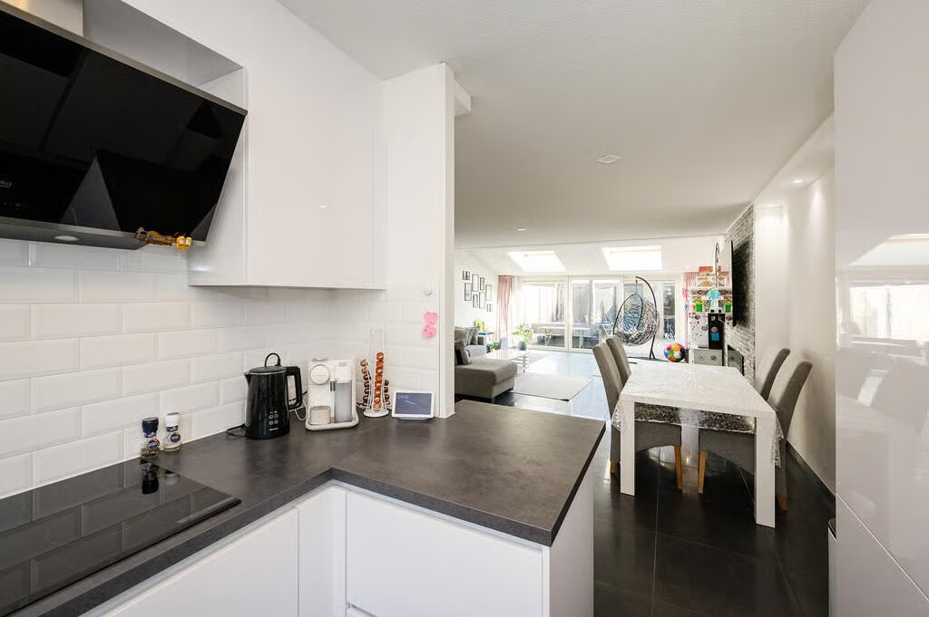 Tussenwoning te huur: Zwanenkamp 1183, Maarssen