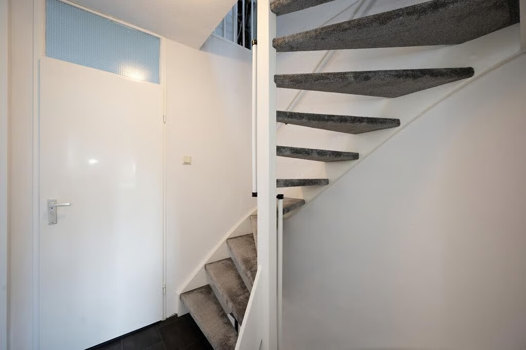 Tussenwoning te huur: Zwanenkamp 1183, Maarssen