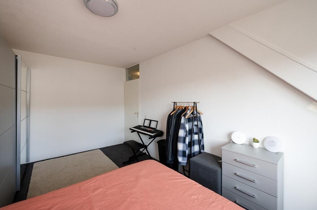 Tussenwoning te huur: Zwanenkamp 1183, Maarssen