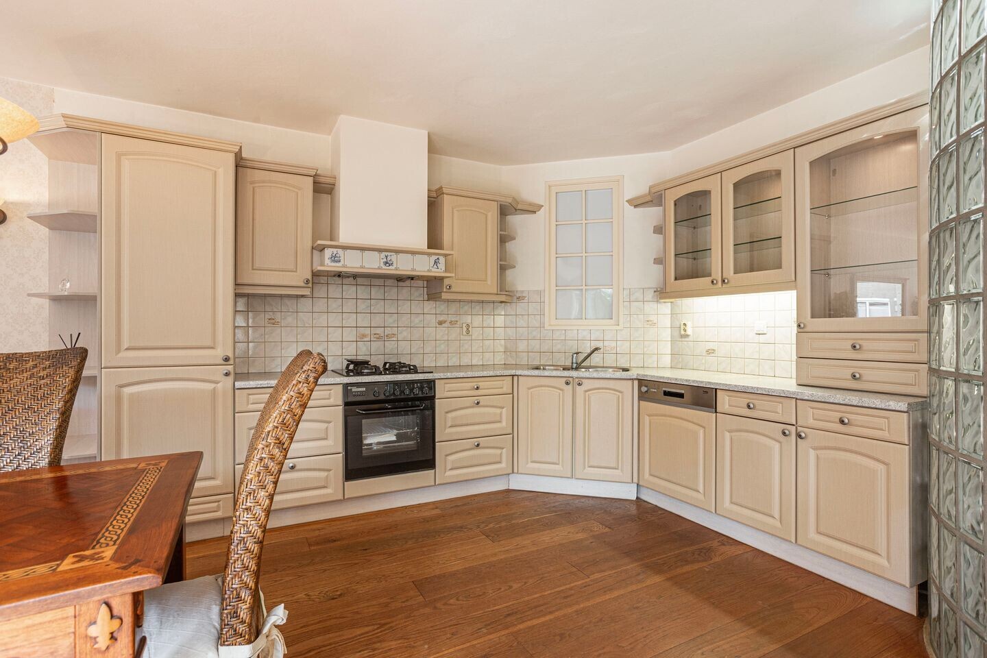 Tussenwoning te koop: Zwanenkamp 3, Maarssen