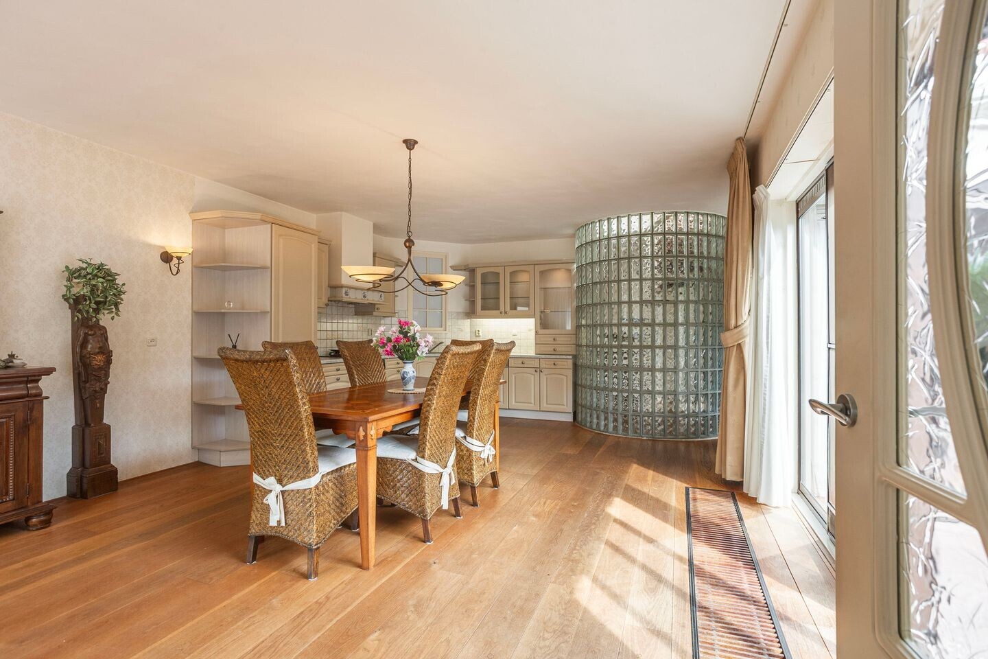 Tussenwoning te koop: Zwanenkamp 3, Maarssen