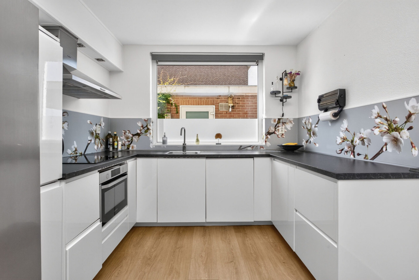 Tussenwoning te koop: Duivenkamp 811, Maarssen