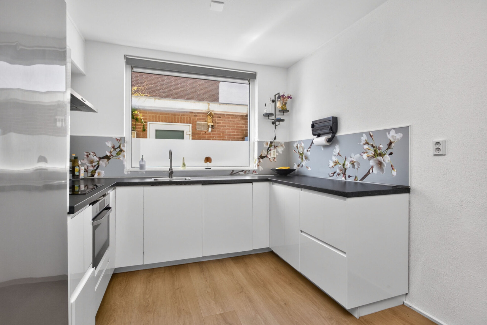 Tussenwoning te koop: Duivenkamp 811, Maarssen