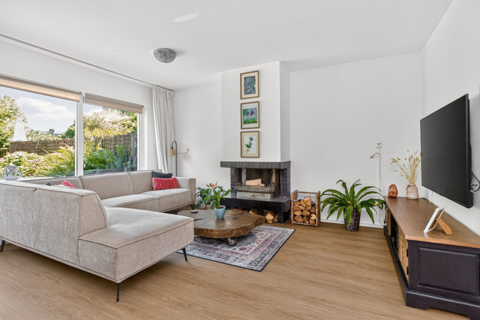 Tussenwoning te koop: Duivenkamp 811, Maarssen