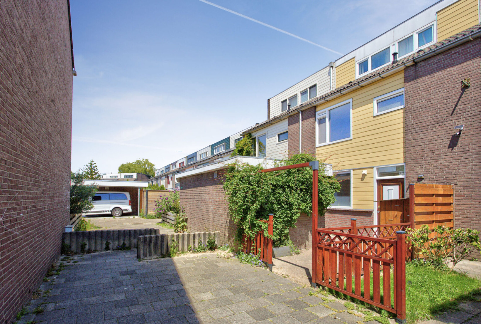 Tussenwoning te koop: Duivenkamp 811, Maarssen