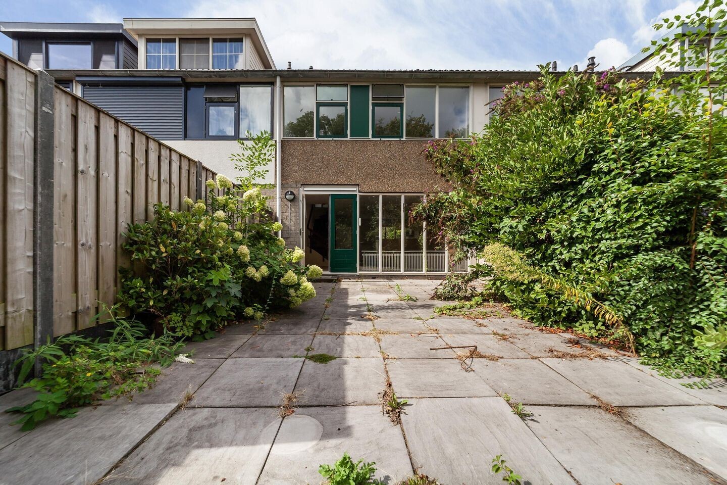 Tussenwoning te koop: Bloemstede 282, Maarssen