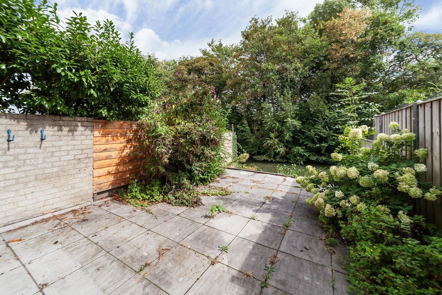 Tussenwoning te koop: Bloemstede 282, Maarssen
