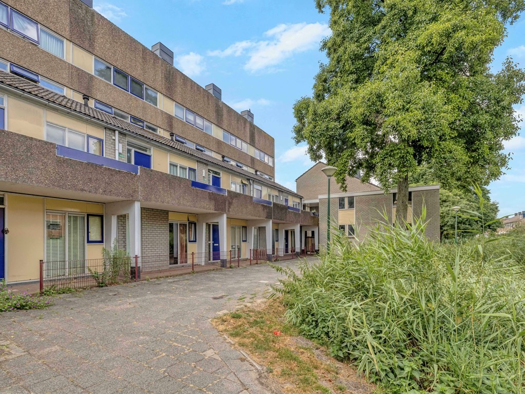 Appartement te koop: Bloemstede 688, Maarssen