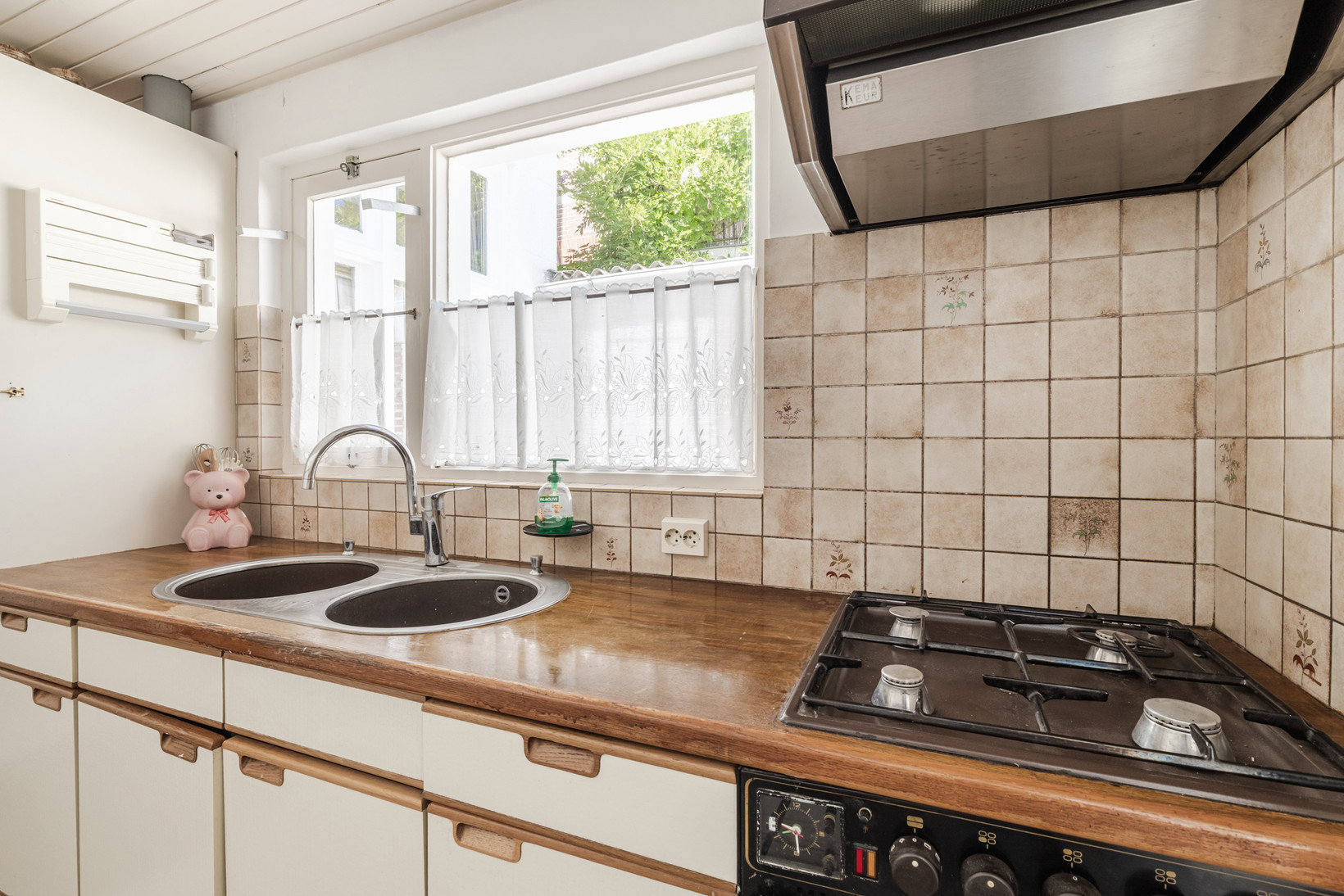 Hoekwoning te koop: Herenstraat 68, Breukelen