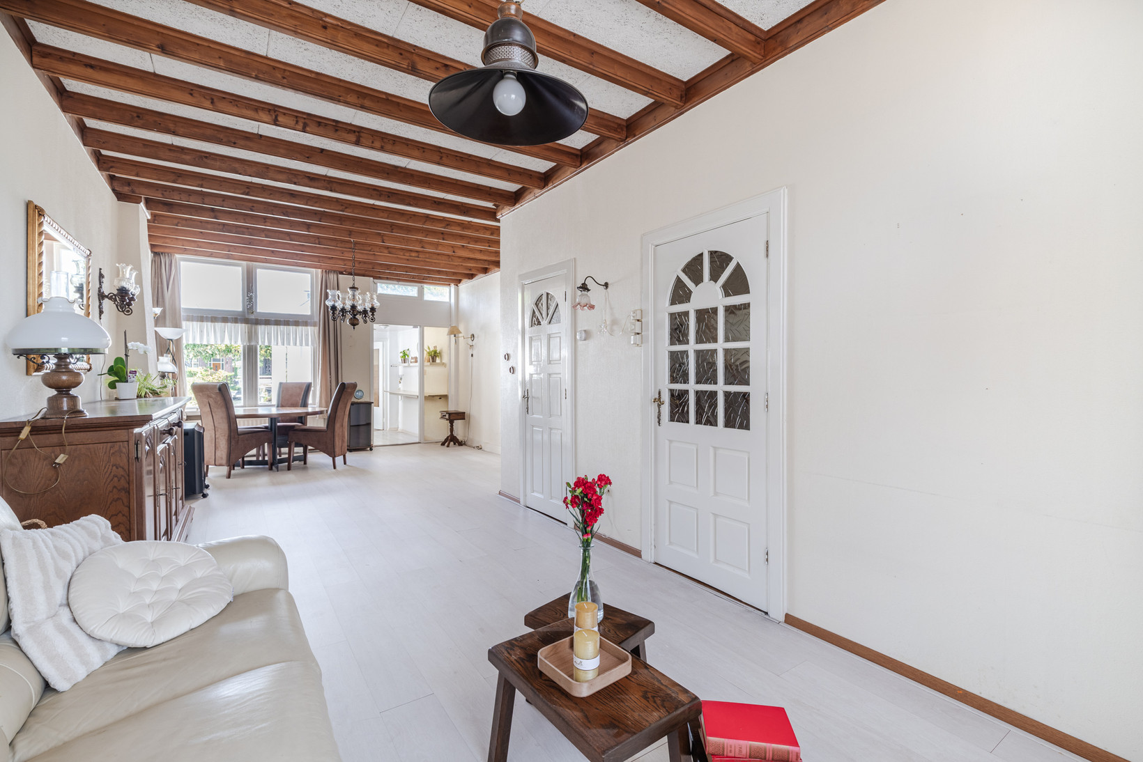 Hoekwoning te koop: Herenstraat 68, Breukelen
