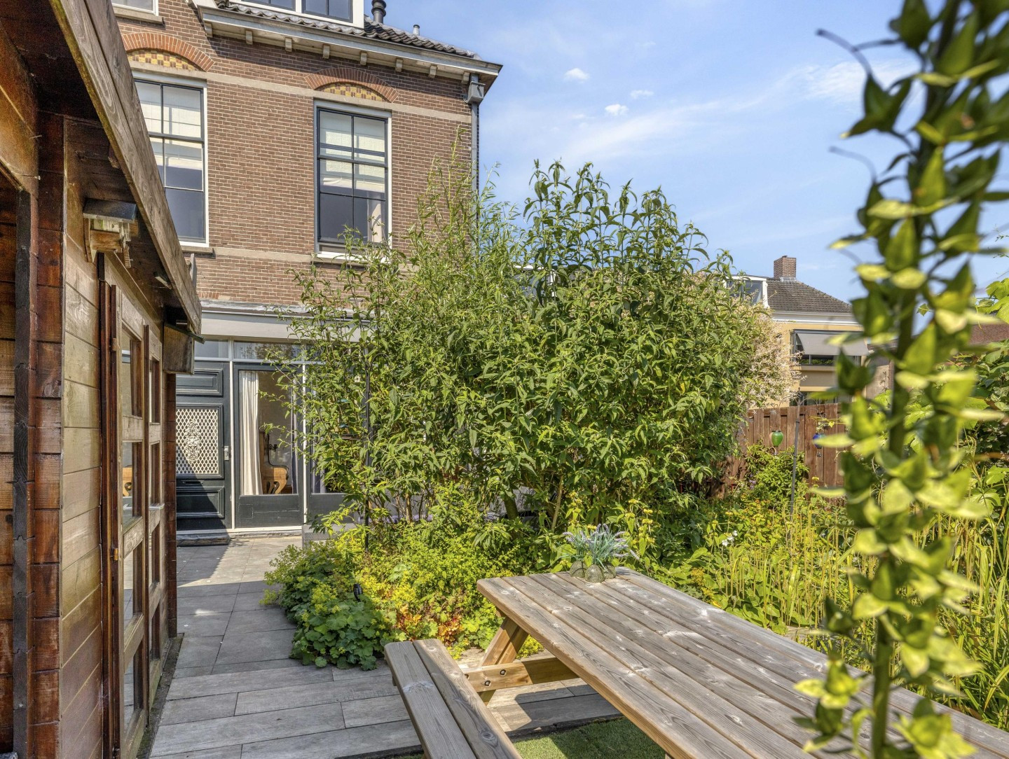 Hoekwoning te koop: Herenstraat 76, Breukelen
