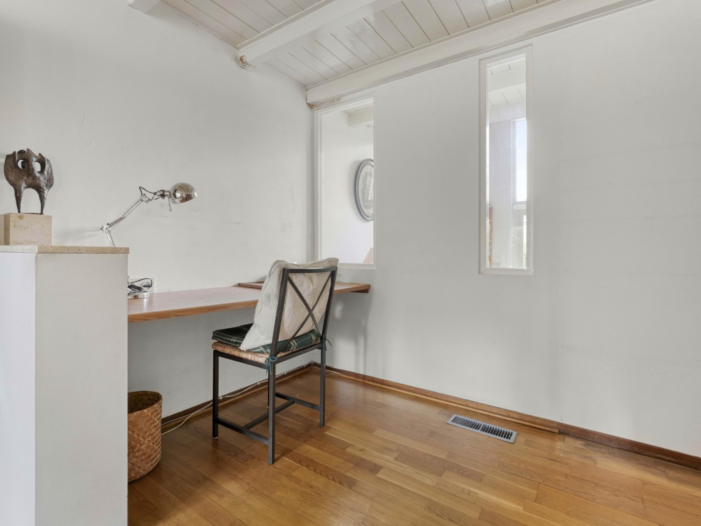 Twee-onder-één-kap te koop: Gijsbrecht van Nijenrodestraat 130, Breukelen