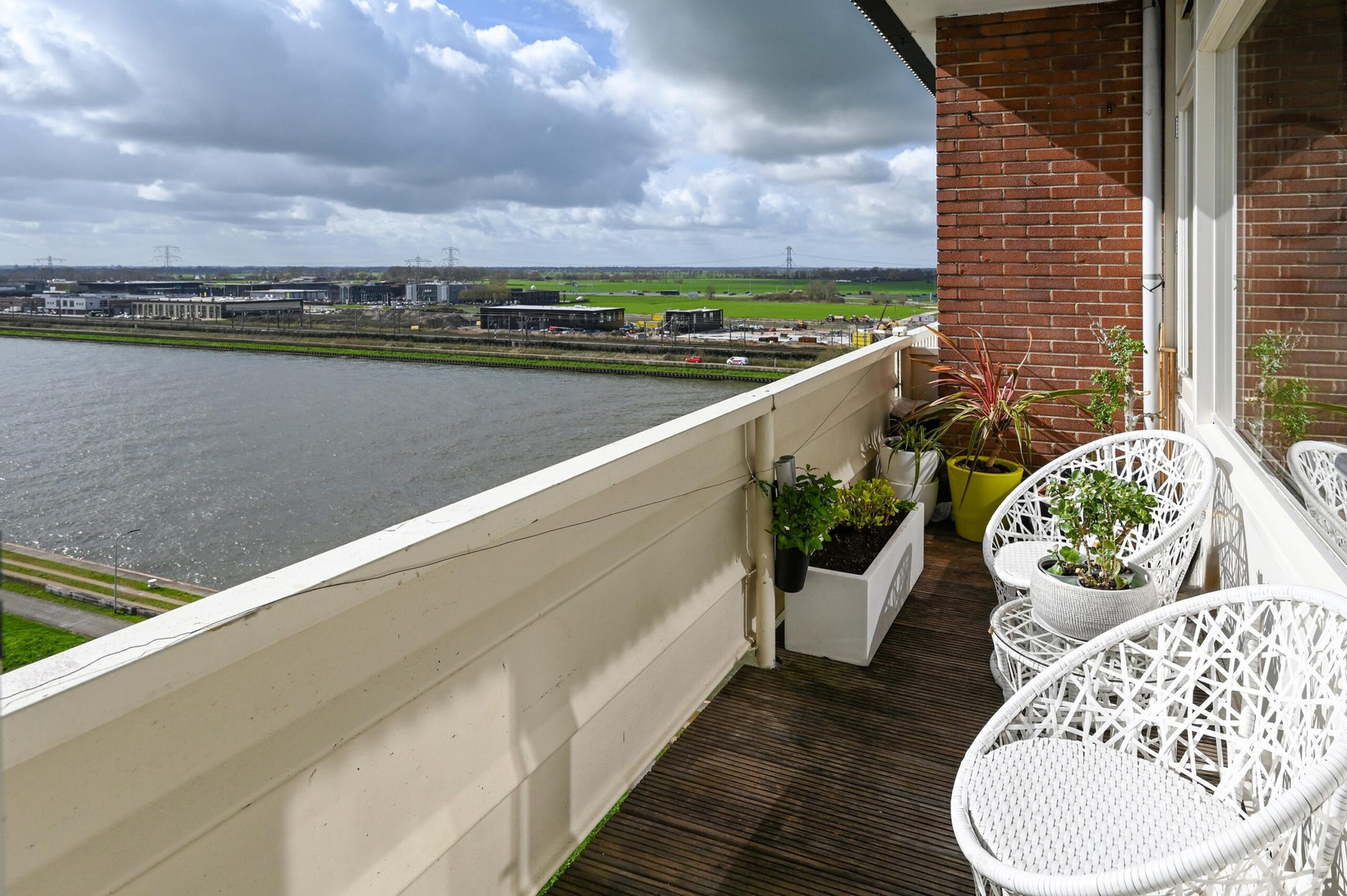 Appartement te koop: Wiardi Beckmanstraat 123, Breukelen
