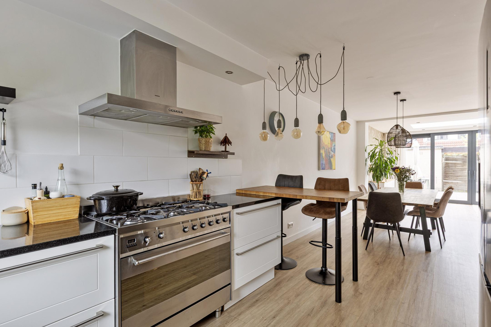 Tussenwoning te koop: Stinzenlaan Zuid 210, Breukelen