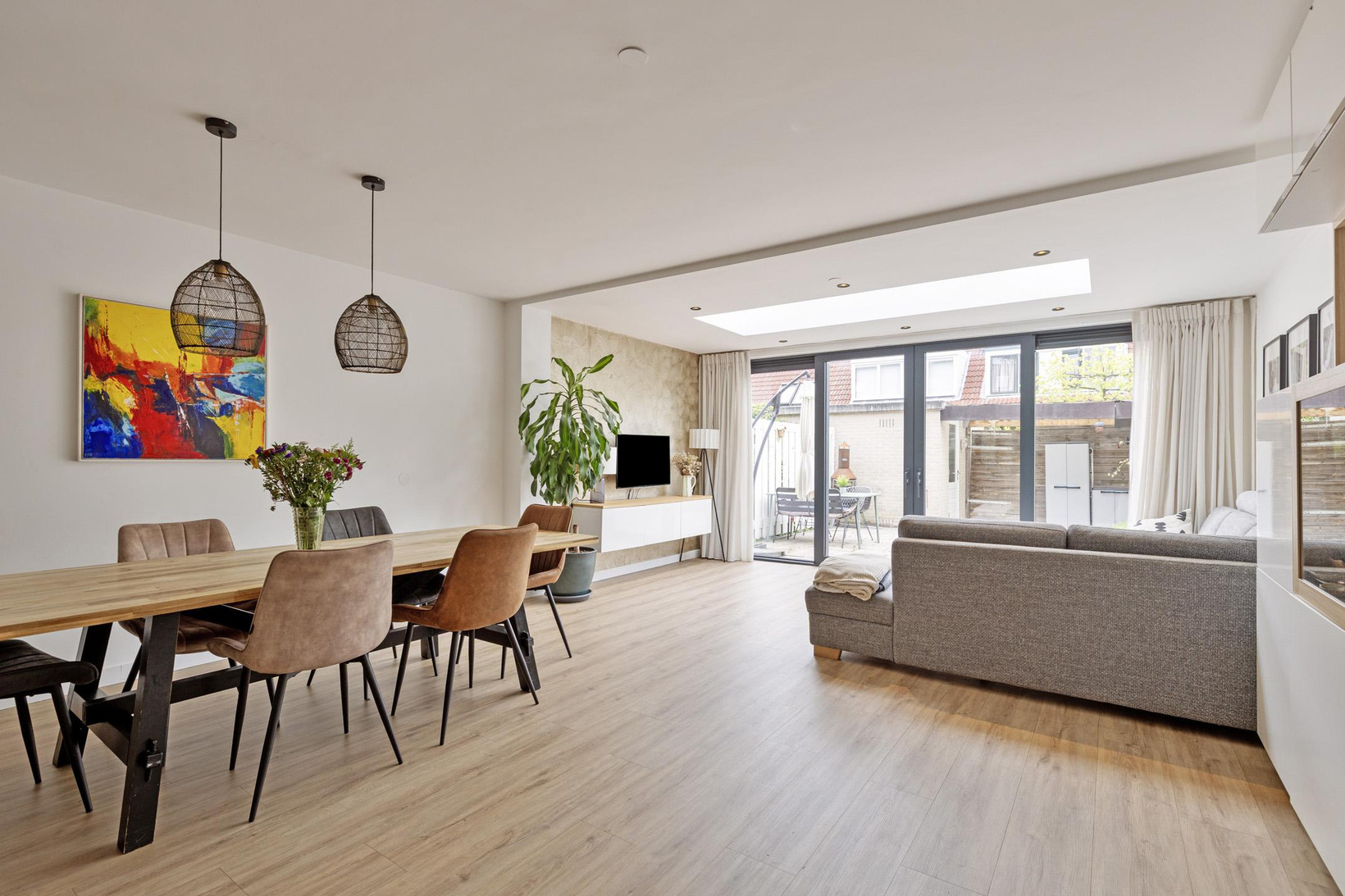 Tussenwoning te koop: Stinzenlaan Zuid 210, Breukelen