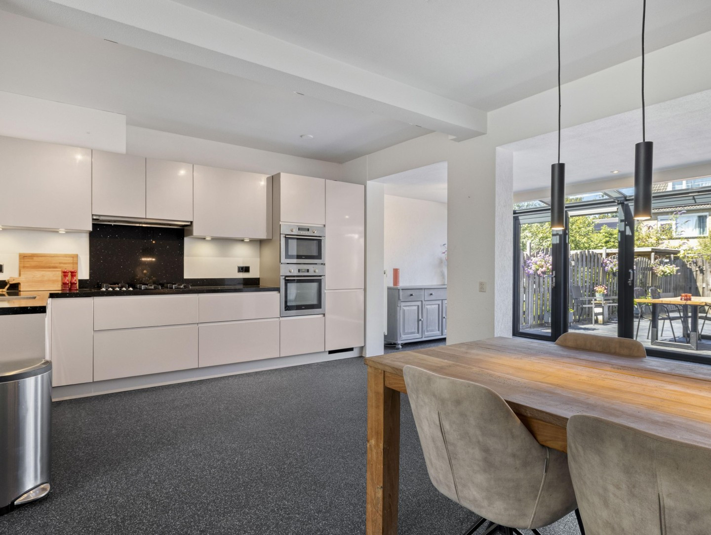 Tussenwoning te koop: Heycoplaan 44, Breukelen