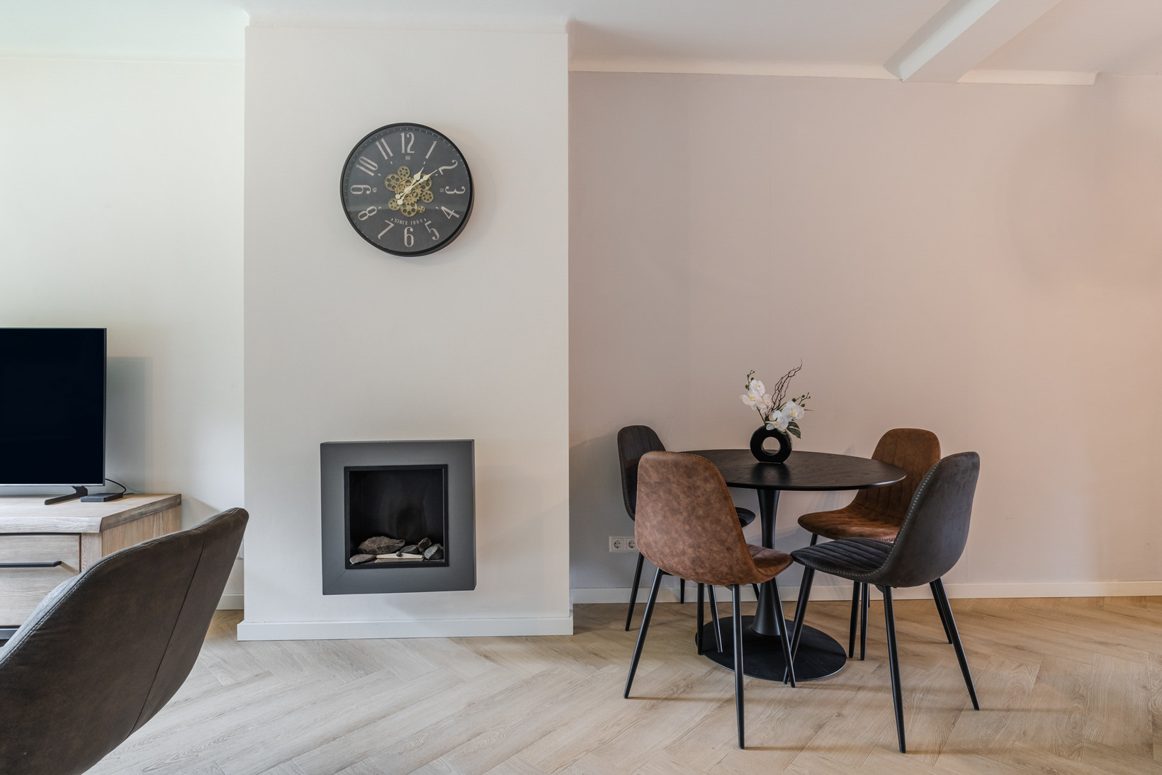 Appartement te koop: Gerard Splinter van Ruwiellaan 24, Breukelen
