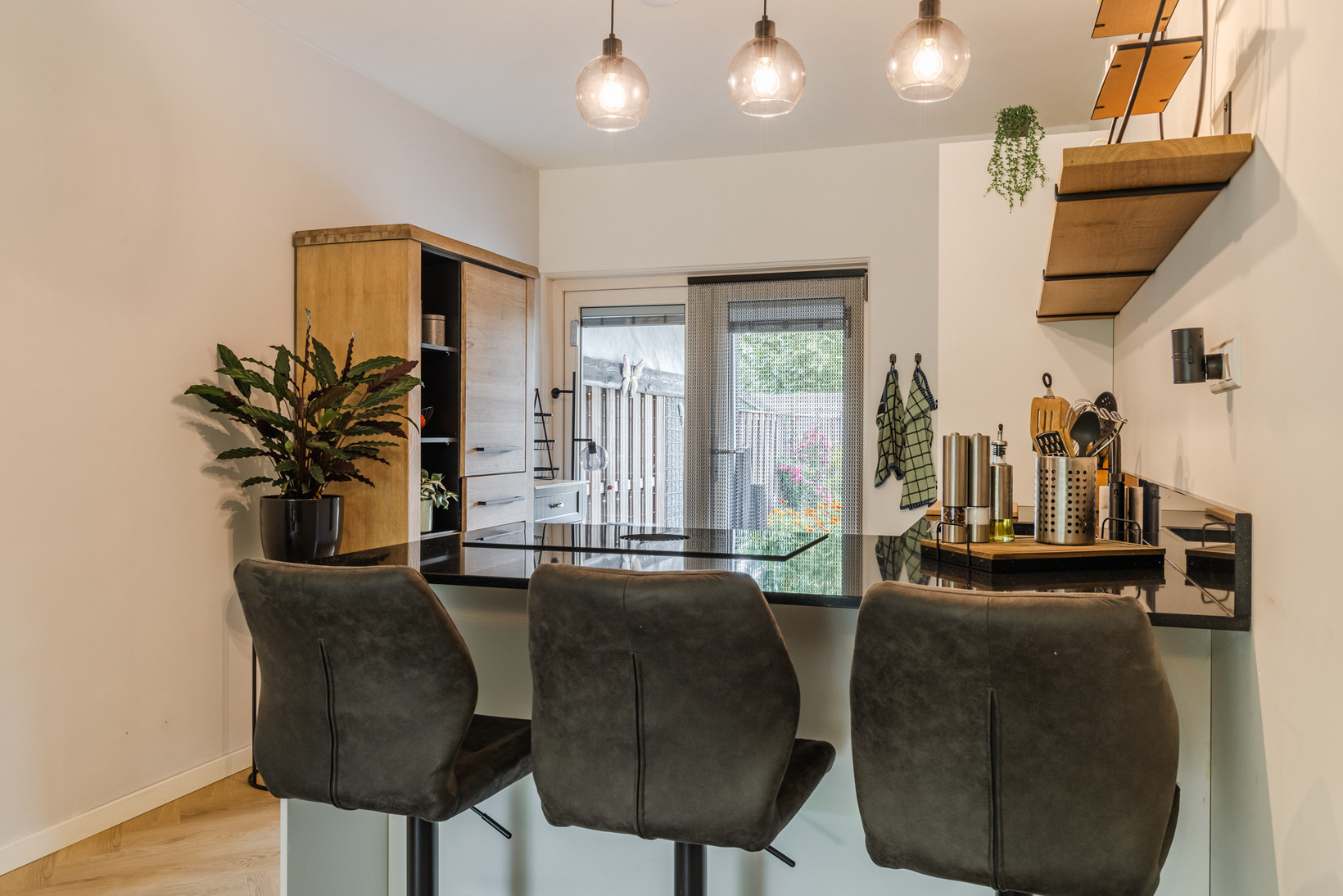 Appartement te koop: Gerard Splinter van Ruwiellaan 24, Breukelen