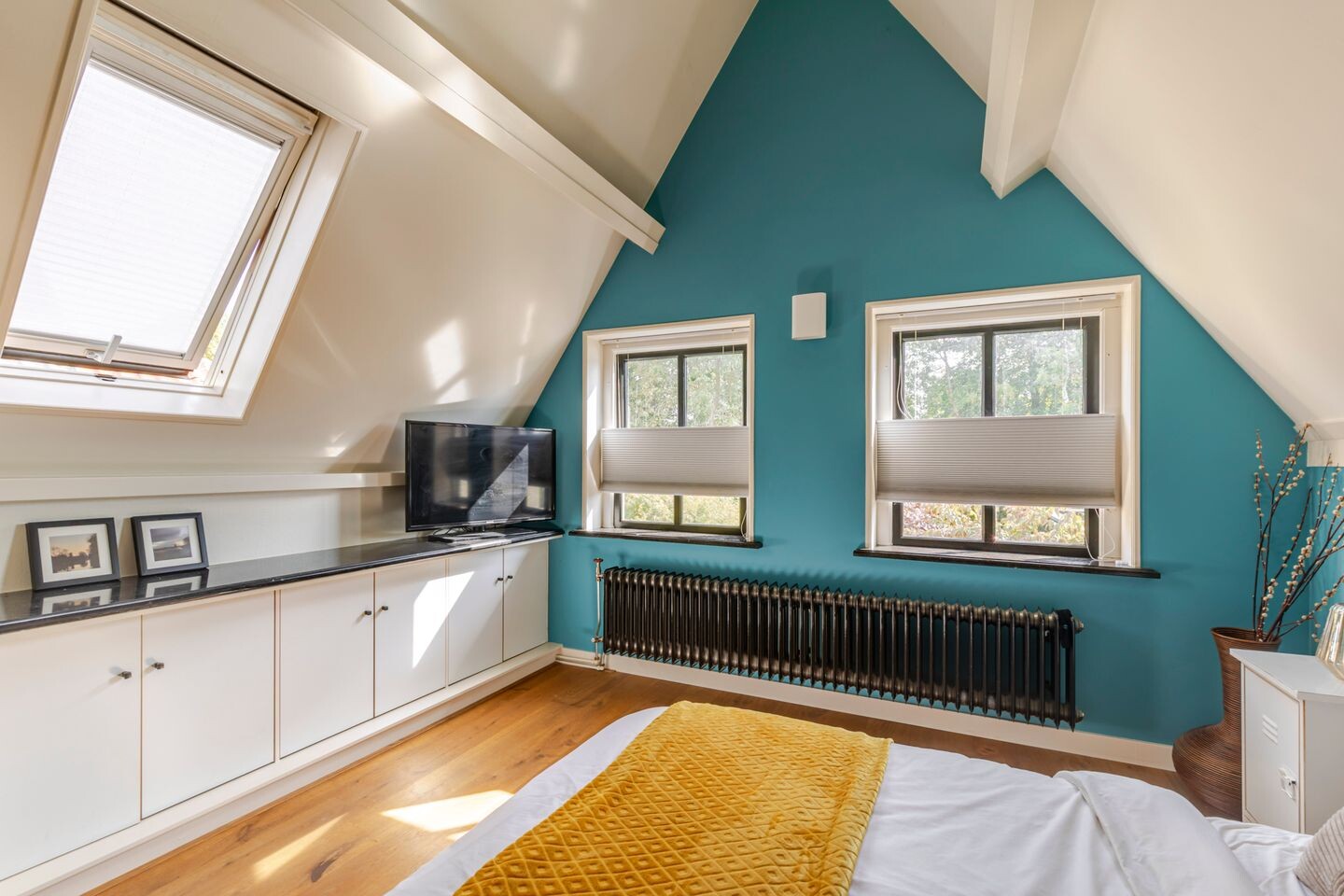 Hoekwoning te koop: Dorpsstraat 74, Loenen Aan De Vecht
