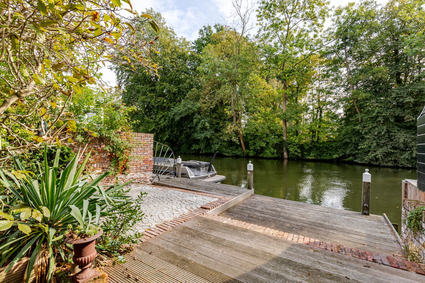 Hoekwoning te koop: Dorpsstraat 74, Loenen Aan De Vecht