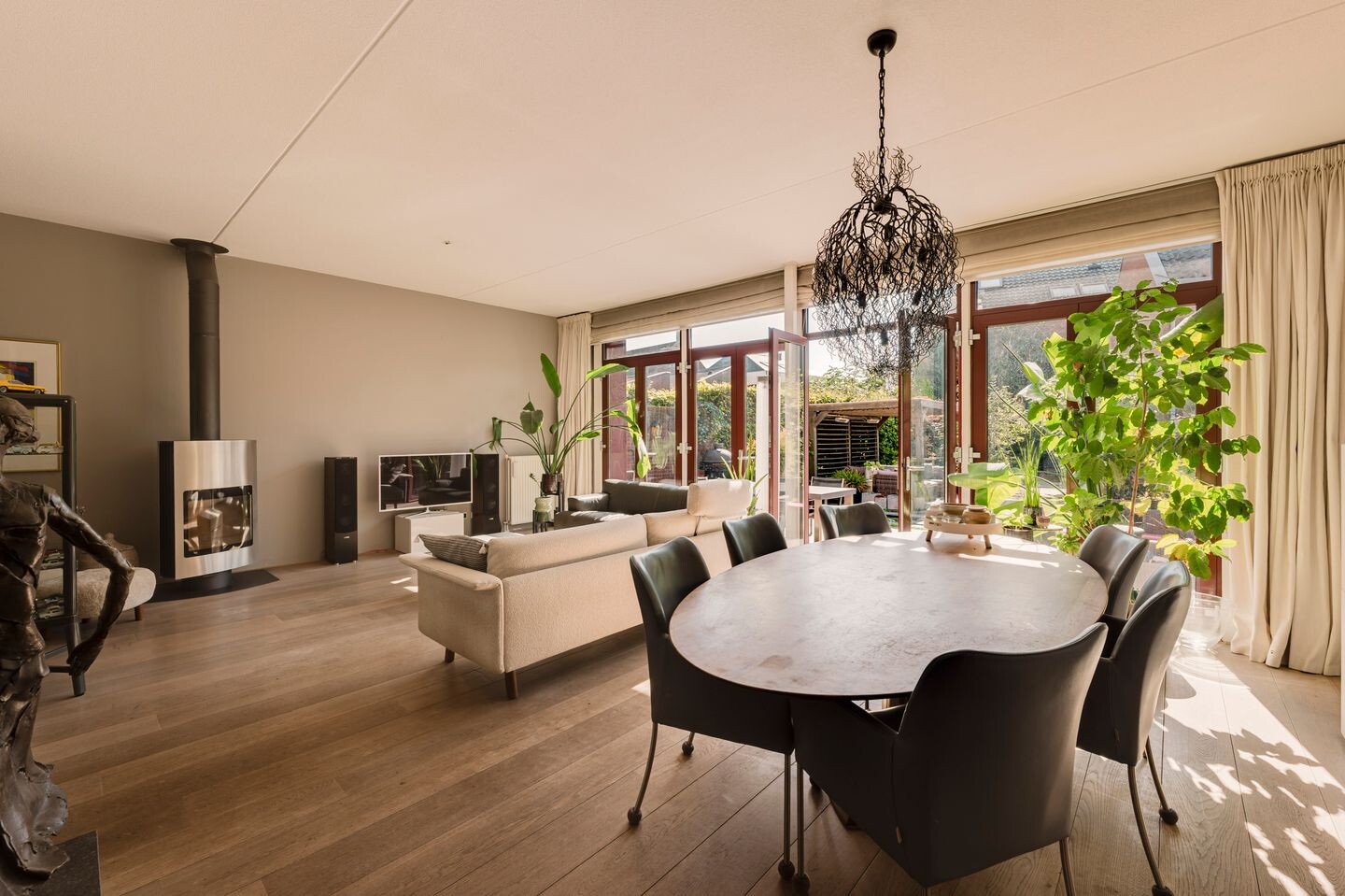 Tussenwoning te koop: Bastertlaan 23, Loenen Aan De Vecht