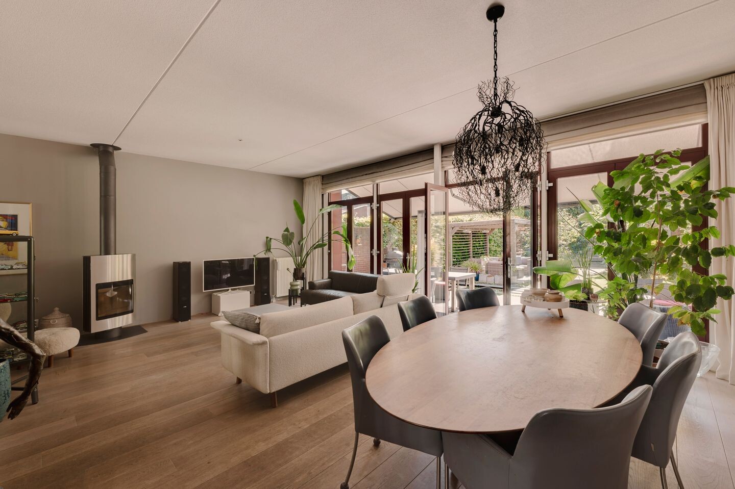 Tussenwoning te koop: Bastertlaan 23, Loenen Aan De Vecht
