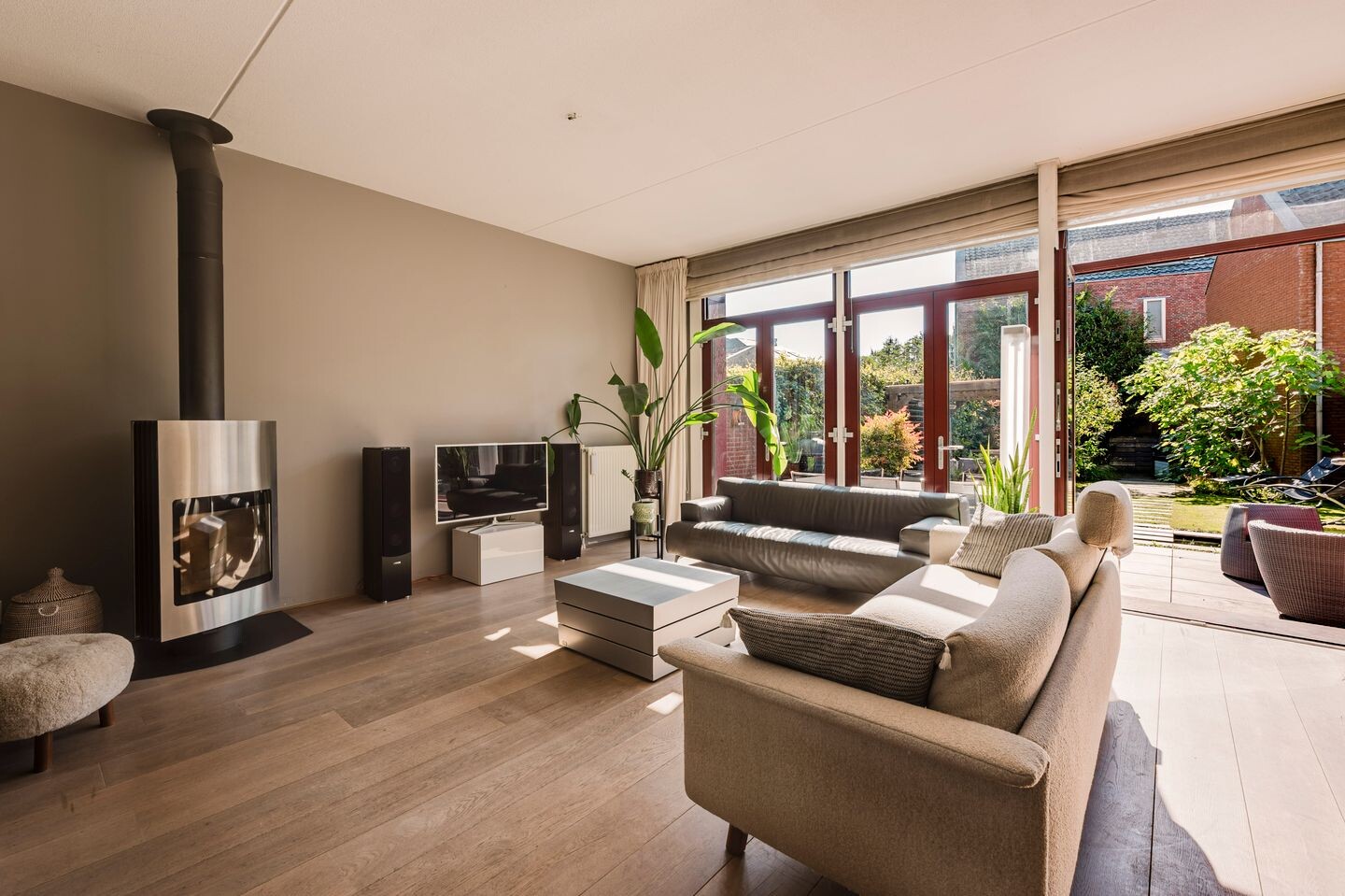 Tussenwoning te koop: Bastertlaan 23, Loenen Aan De Vecht