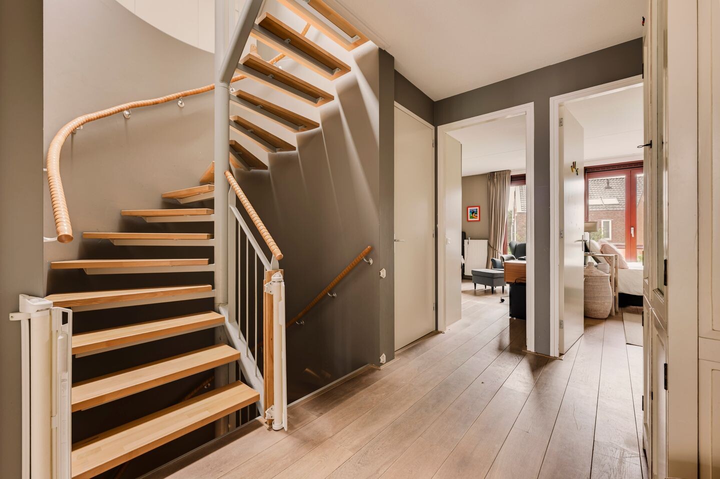 Tussenwoning te koop: Bastertlaan 23, Loenen Aan De Vecht