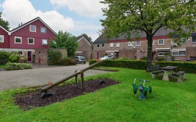 Kickestein 24