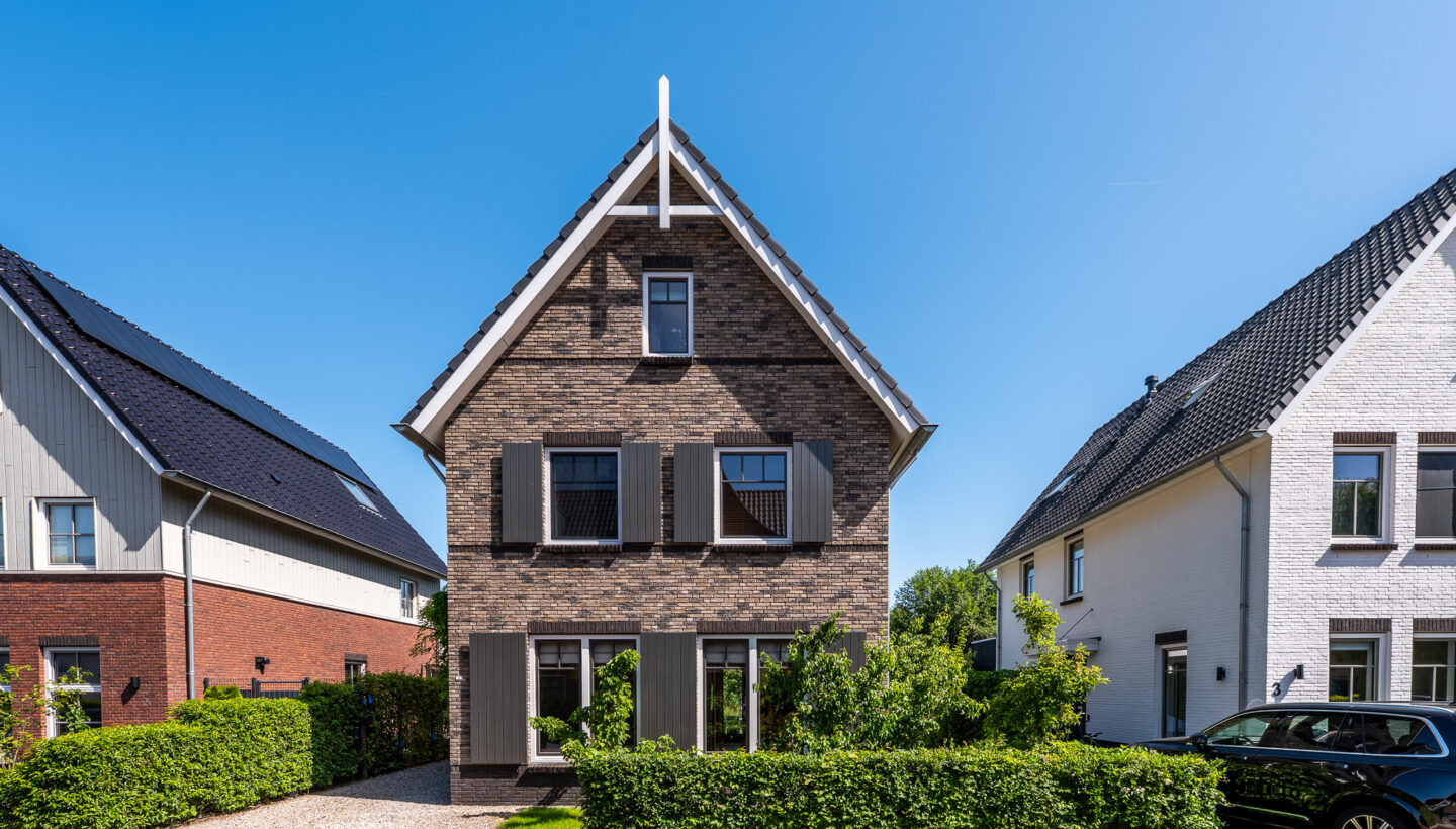 Vrijstaande woning te koop: Vecht en Veld 5, Vreeland