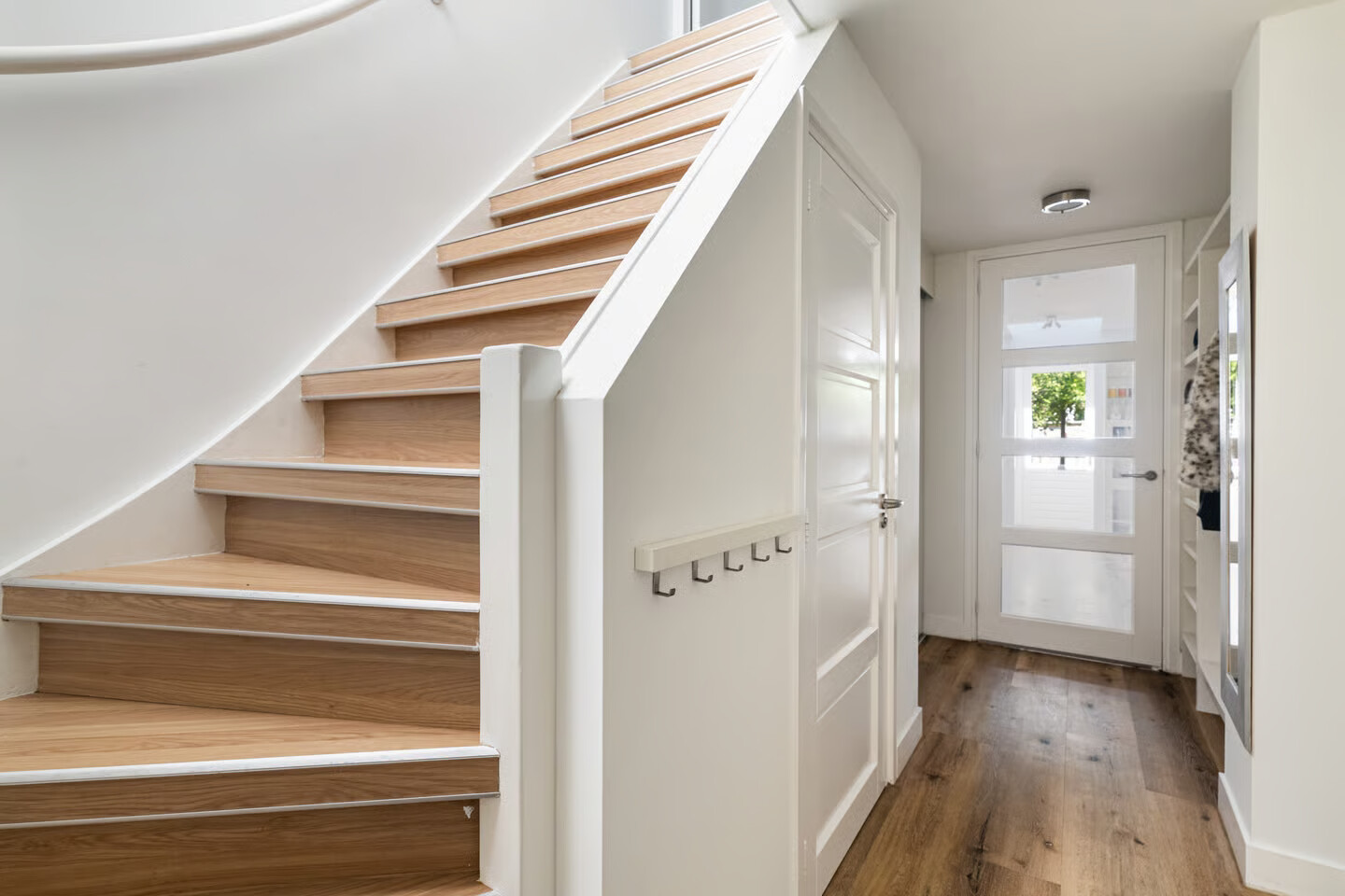 Tussenwoning te koop: Vredelantstraat 10, Vreeland