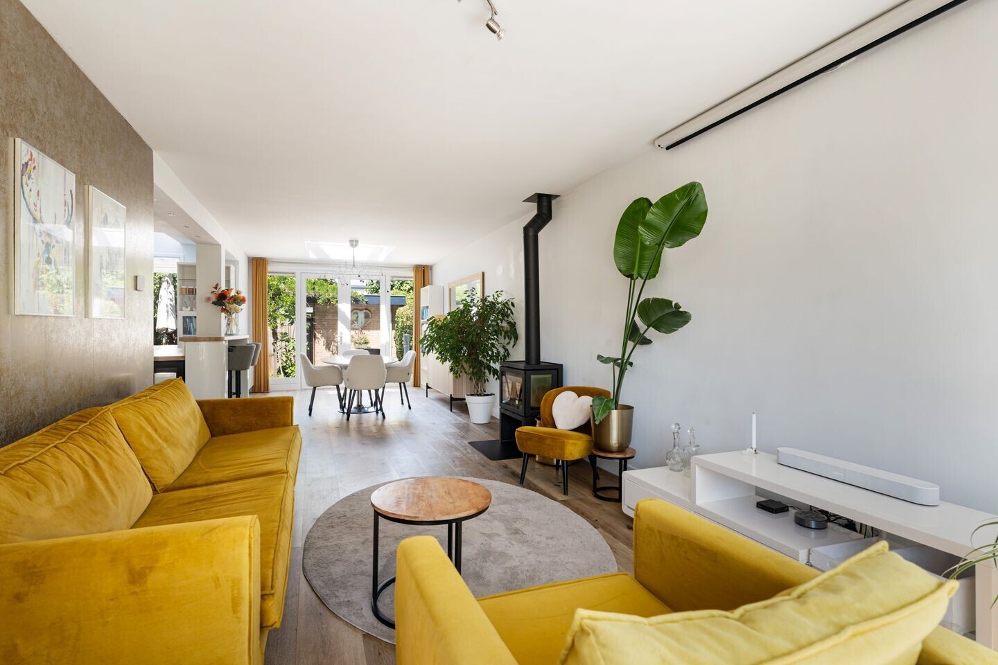 Tussenwoning te koop: Vredelantstraat 10, Vreeland