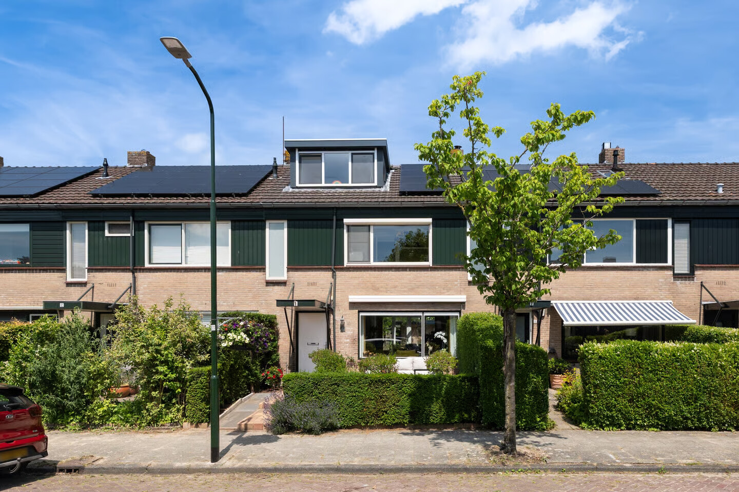 Tussenwoning te koop: Vredelantstraat 10, Vreeland