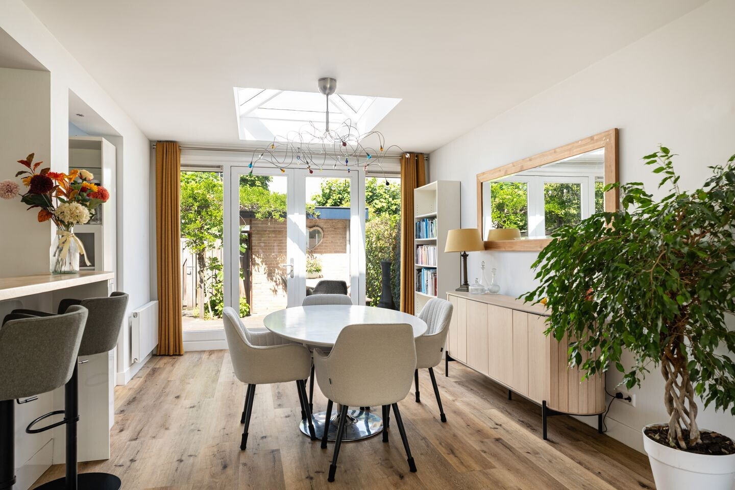 Tussenwoning te koop: Vredelantstraat 10, Vreeland