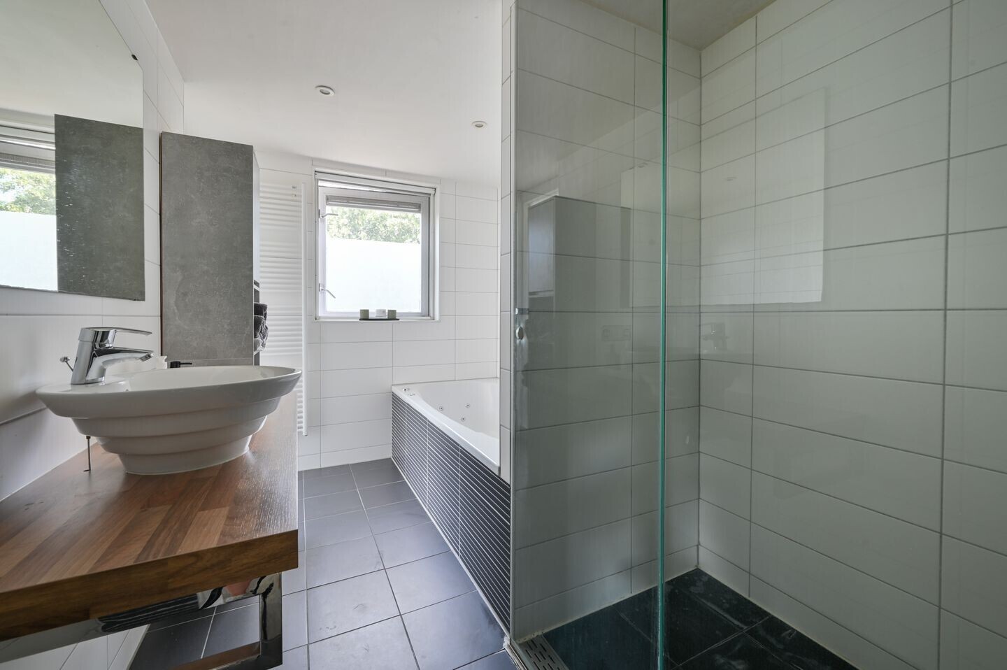 Tussenwoning te koop: de Borsaliastraat 44, Mijdrecht
