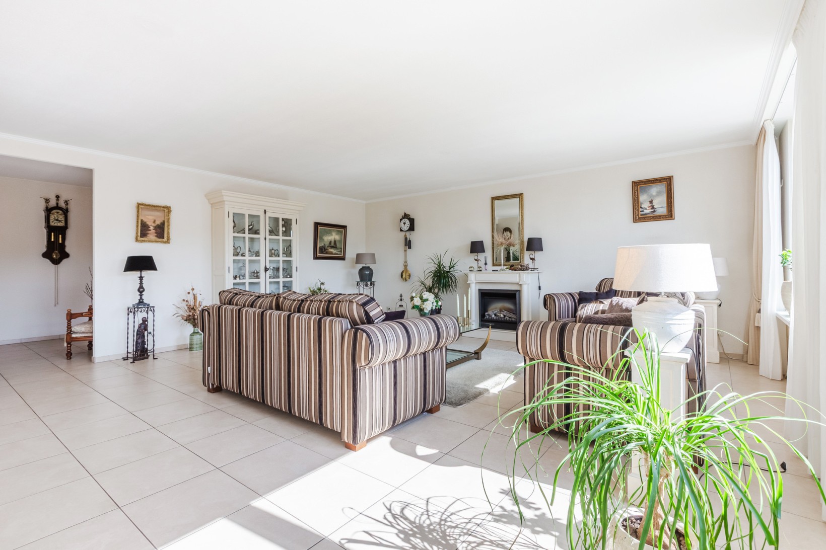 Appartement te koop: Raadhuisplein 38, Mijdrecht