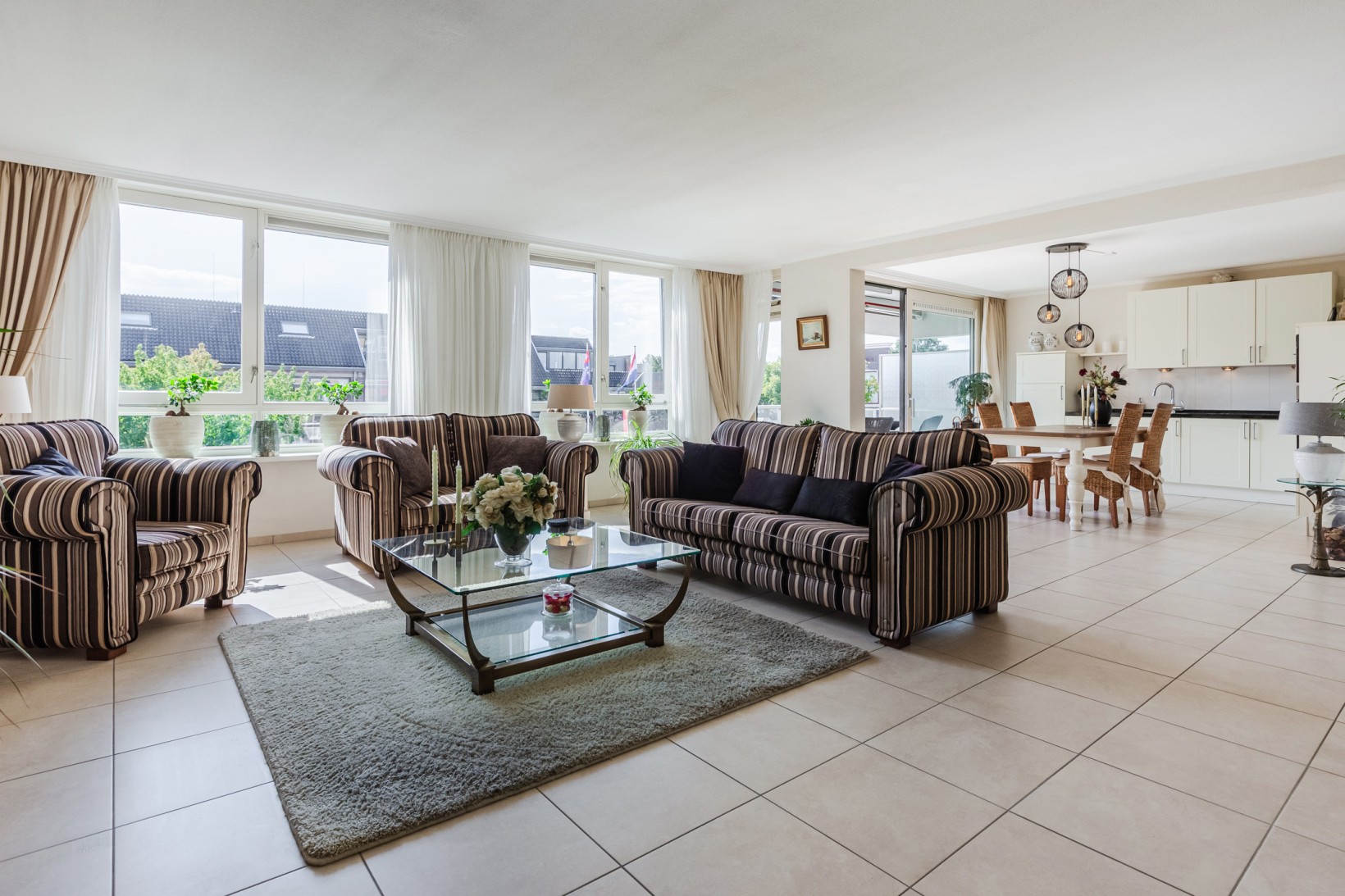 Appartement te koop: Raadhuisplein 38, Mijdrecht