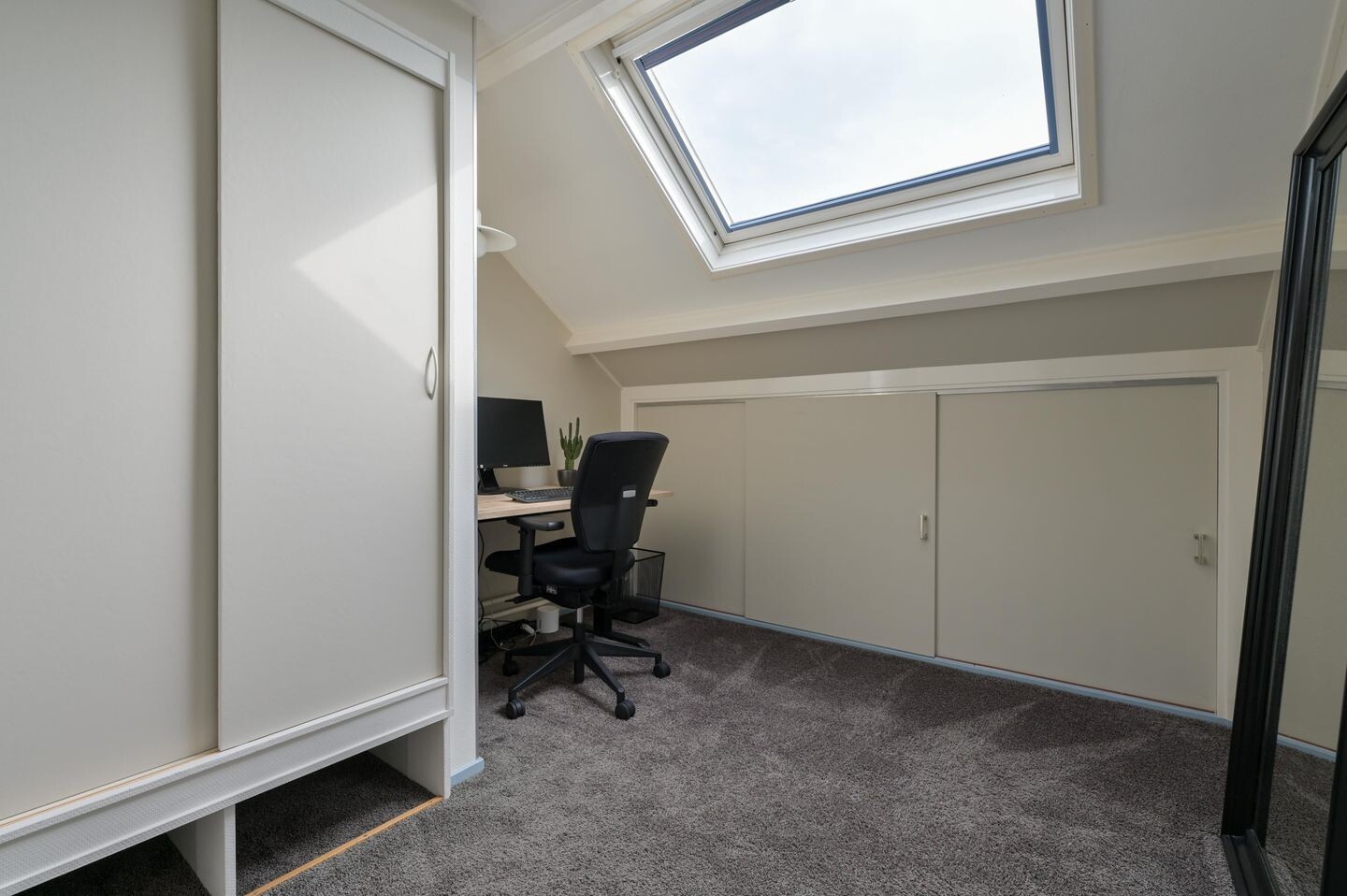 Tussenwoning te koop: Ambachtsherensingel 8A, Mijdrecht