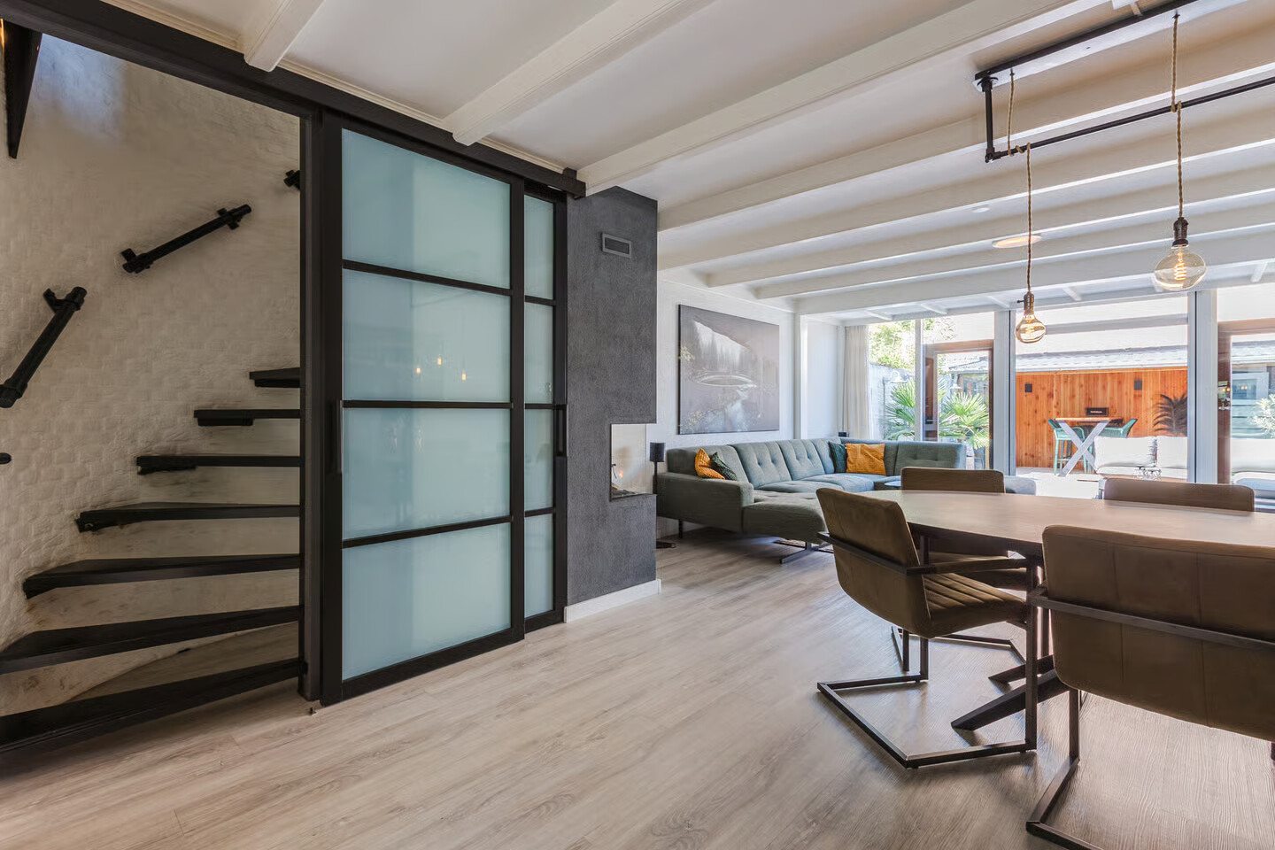 Tussenwoning te koop: Zilveren Rijder 3, Mijdrecht