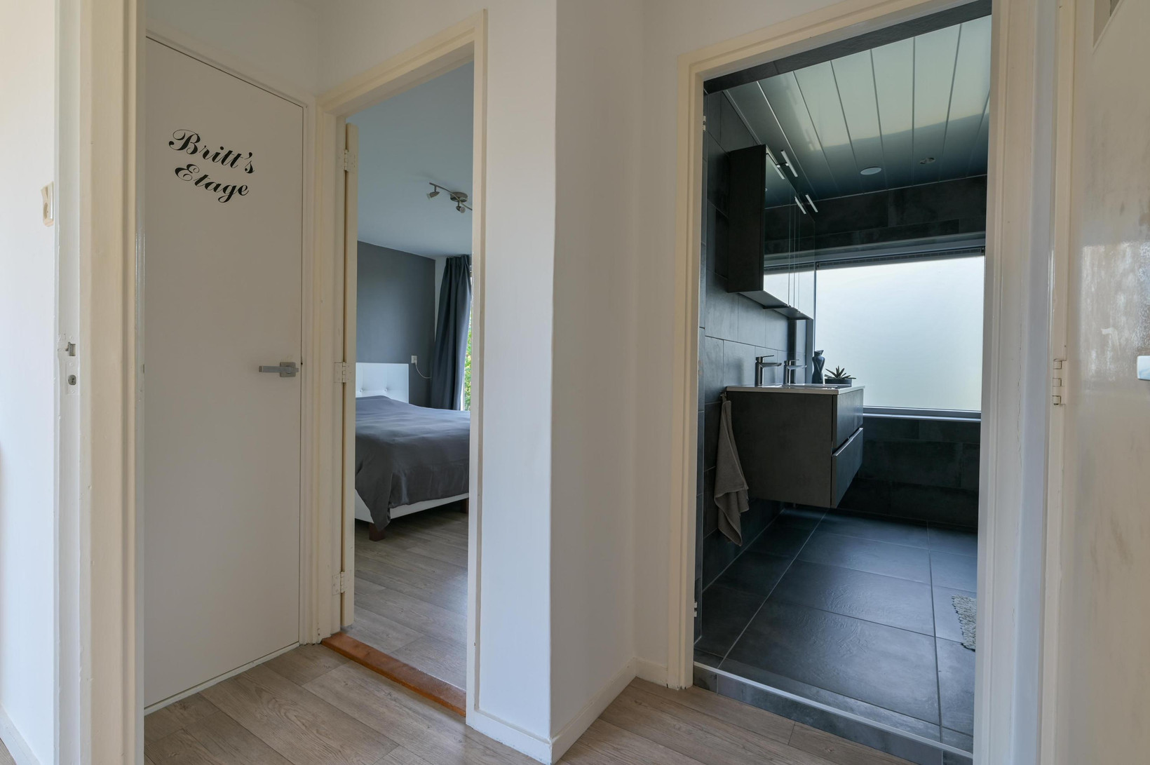 Hoekwoning te koop: Hoofdweg 65, Mijdrecht