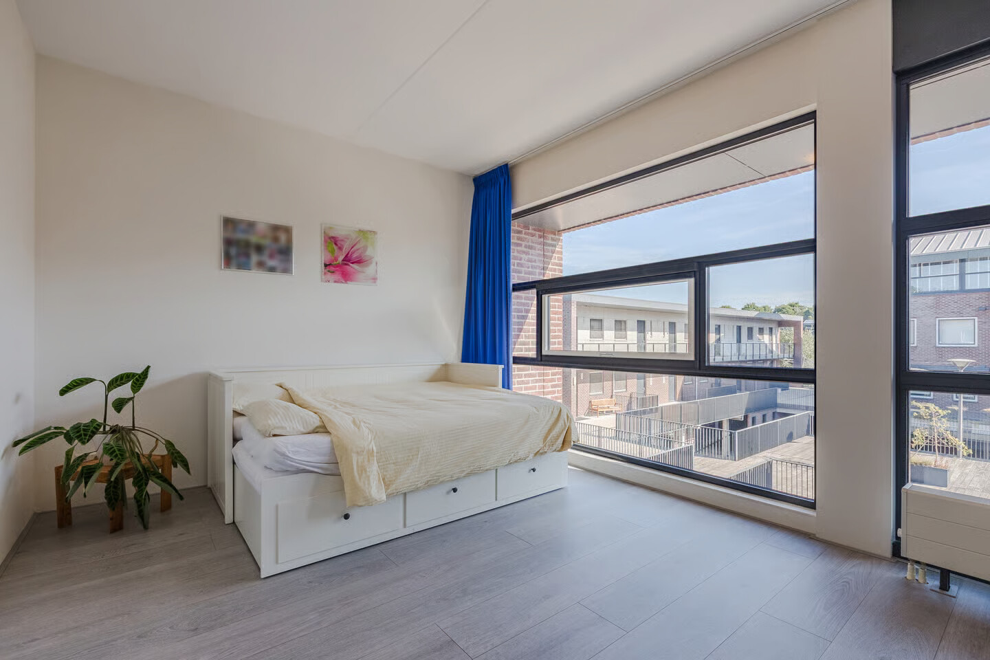 Tussenwoning te koop: Zwaluw 11, Mijdrecht