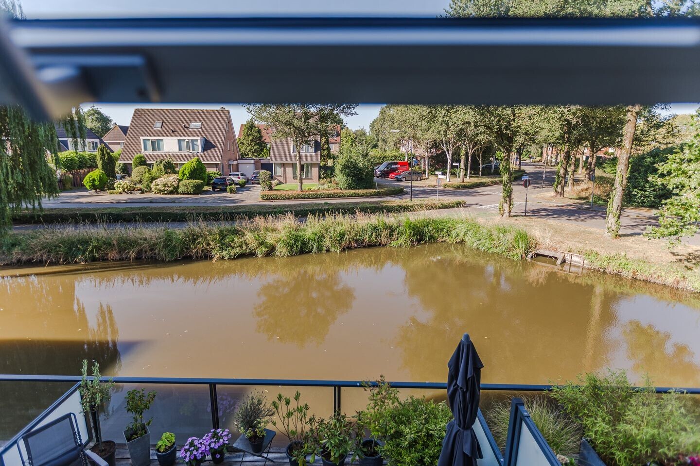 Tussenwoning te koop: Zwaluw 11, Mijdrecht