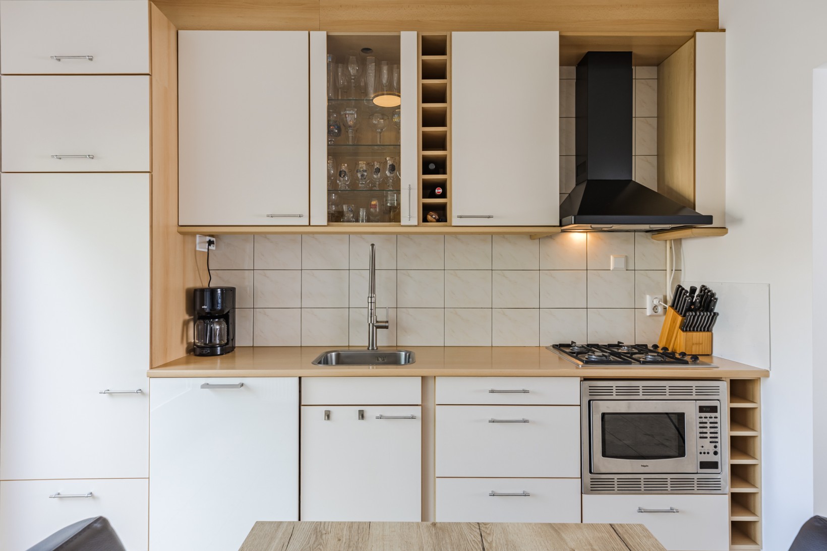 Tussenwoning te koop: Scholekster 42, Mijdrecht